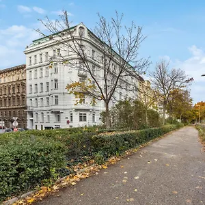 Limehome Rossauer Laende Viyana